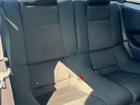 Used 2014 Ford Mustang Coupe RWD image 34
