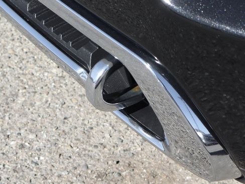 Used 2023 GMC Sierra 3500 Denali w/ Denali Black Diamond Edition image 48