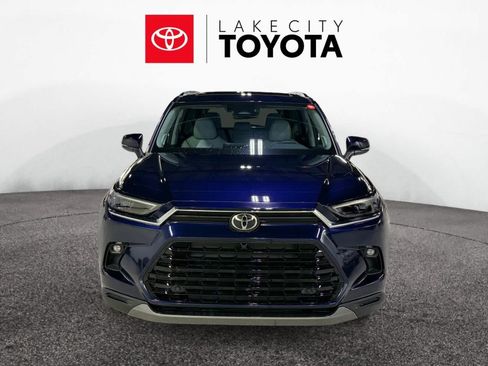 New 2026 Toyota Grand Highlander Limited image 8
