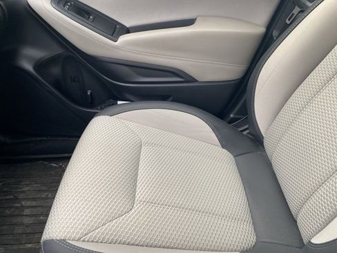 Used 2023 Subaru Forester Premium image 22