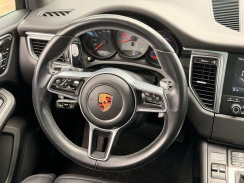 Used 2018 Porsche Macan S AWD/4WD image 16