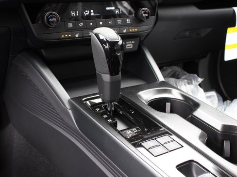 New 2026 Subaru Outback Premium AWD/4WD image 15