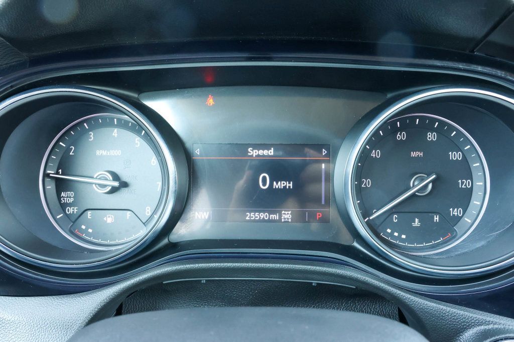 Used 2023 Buick Encore GX Preferred w/ Cold Weather Comfort Package AWD/4WD image 27