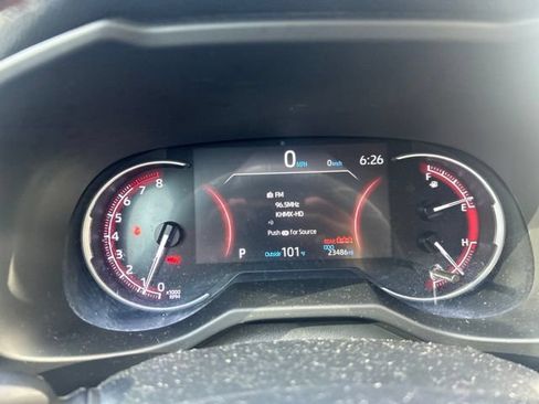 Used 2024 Toyota RAV4 LE FWD image 7