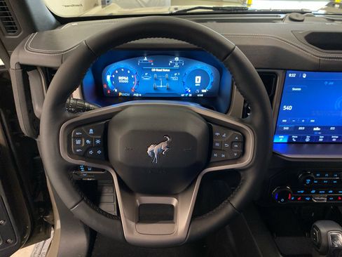 New 2026 Ford Bronco Outer Banks AWD/4WD image 25