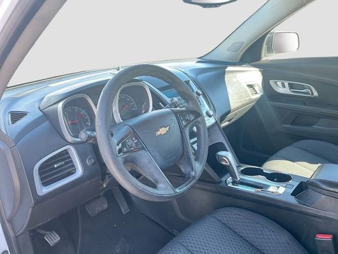 Used 2013 Chevrolet Equinox LS FWD image 9