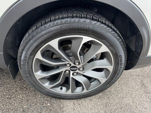 Certified 2022 Lincoln Nautilus Reserve w/ Equipment Group 201A image 27