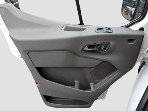 New 2025 Ford Transit 150 Low Roof image 24
