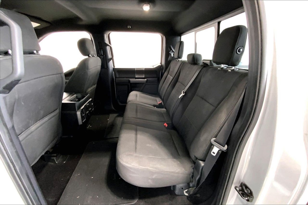 Used 2018 Ford F150 XLT w/ Equipment Group 302A Luxury AWD/4WD image 24