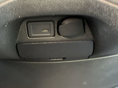 New 2025 Mercedes-Benz Sprinter 2500 image 36