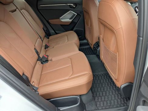 Used 2025 Audi Q3 2.0T Premium w/ Convenience Package image 38