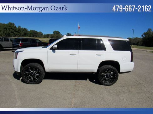 Used 2017 GMC Yukon SLE w/ SLE Value Package image 7