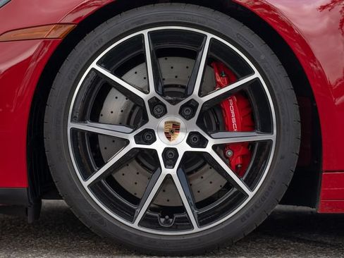 Certified 2025 Porsche 911 Carrera GTS RWD image 12