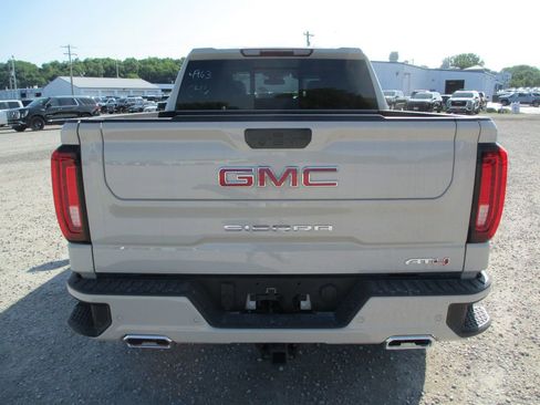 New 2026 GMC Sierra 1500 AT4 w/ AT4 Premium Package AWD/4WD image 5
