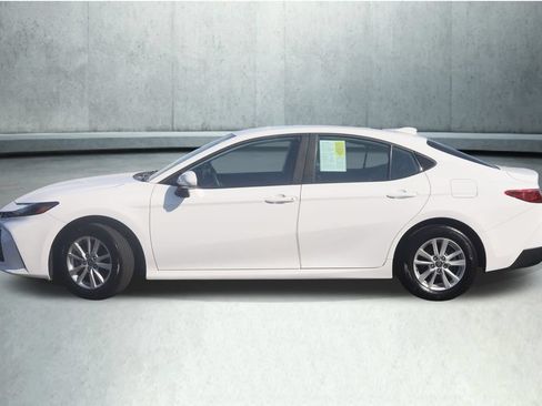 Used 2025 Toyota Camry LE w/ Convenience Package AWD/4WD image 20