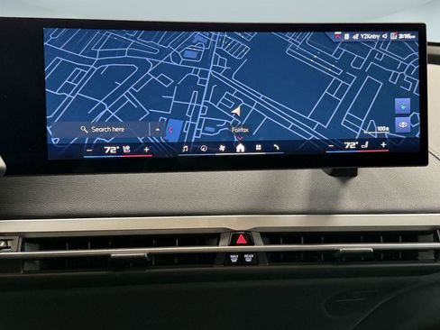 Used 2025 BMW iX M60 image 27