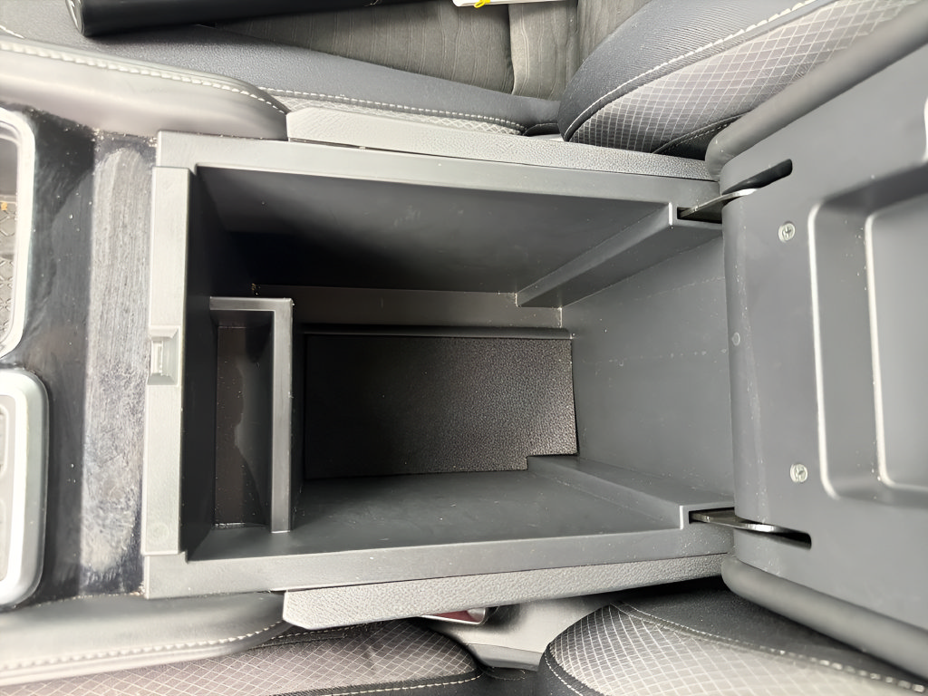 Certified 2024 Nissan Pathfinder SV FWD image 42