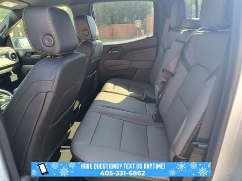 New 2026 Chevrolet Colorado ZR2 image 12