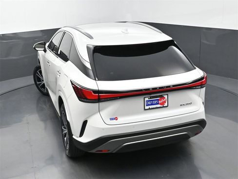 Used 2023 Lexus RX 350 Premium image 34