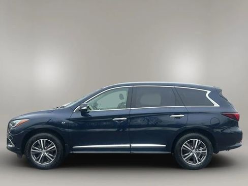 Used 2019 INFINITI QX60 Luxe w/ Essential Package image 8