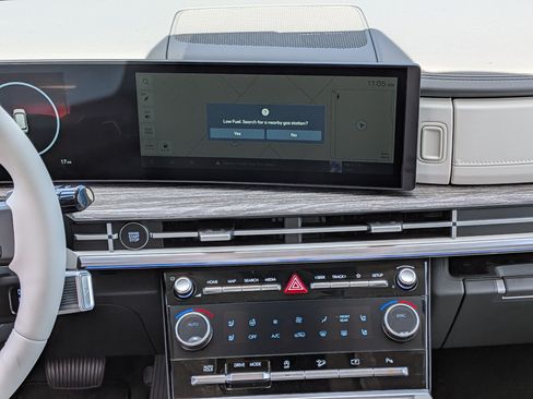 New 2027 Hyundai Santa Fe SEL FWD image 18
