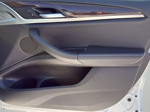 Used 2022 BMW X3 xDrive30i image 9