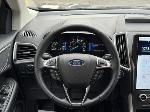 Used 2021 Ford Edge SEL w/ Convenience Package AWD/4WD image 10