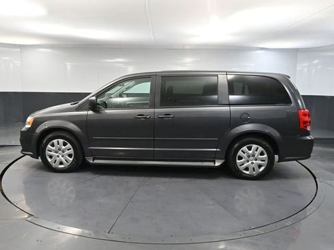 Used 2017 Dodge Grand Caravan SE w/ Power Window Group image 11