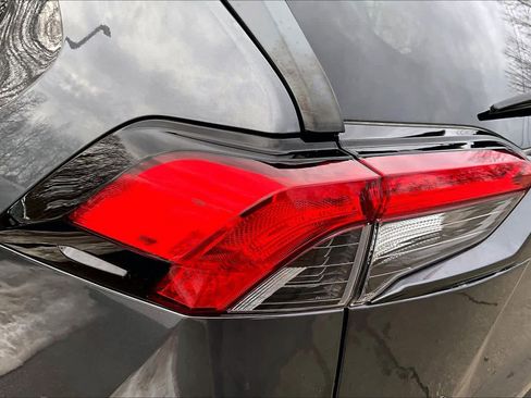 Certified 2023 Toyota RAV4 XLE Premium image 27