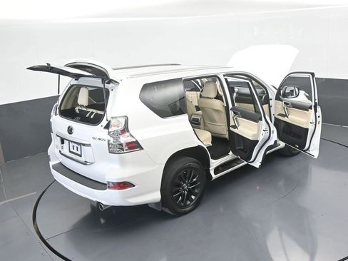 Used 2023 Lexus GX 460 Premium image 76