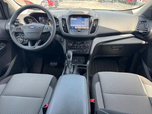 Used 2019 Ford Escape SE FWD image 11