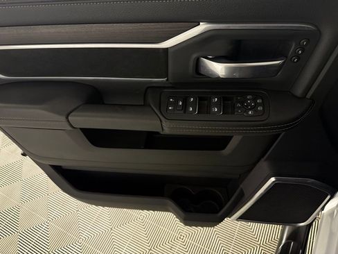 Used 2025 RAM 2500 Laramie image 25