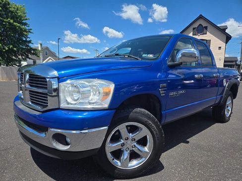 Used 2007 Dodge Ram 1500 Truck SLT AWD/4WD image 2