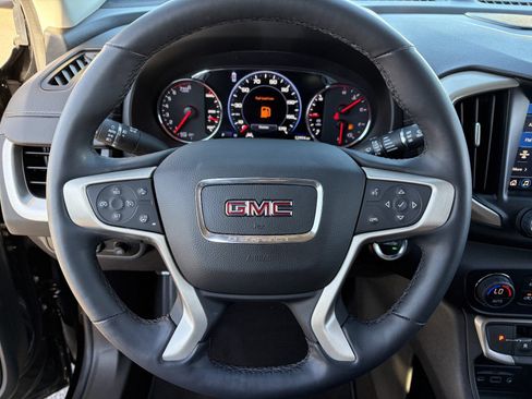 Certified 2024 GMC Terrain Denali w/ Denali Premium Package AWD/4WD image 24
