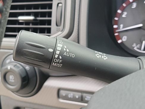 Certified 2024 Nissan Titan PRO-4X w/ Pro-4x Convenience Package image 33