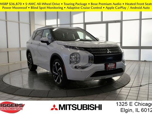 Used 2022 Mitsubishi Outlander SEL image 1