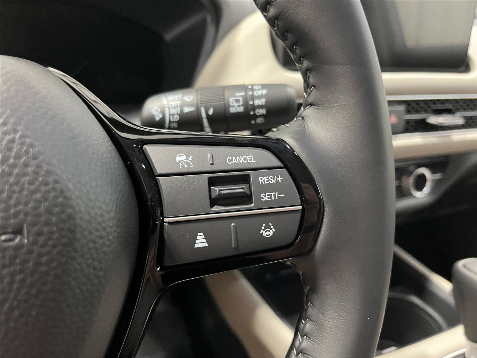 New 2027 Honda HR-V EX-L image 10