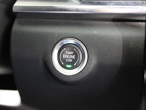 Used 2025 GMC Terrain Elevation AWD/4WD image 15