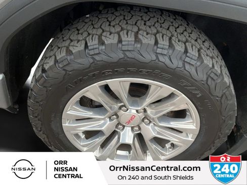 Used 2021 GMC Sierra 1500 Denali w/ Technology Package AWD/4WD image 9