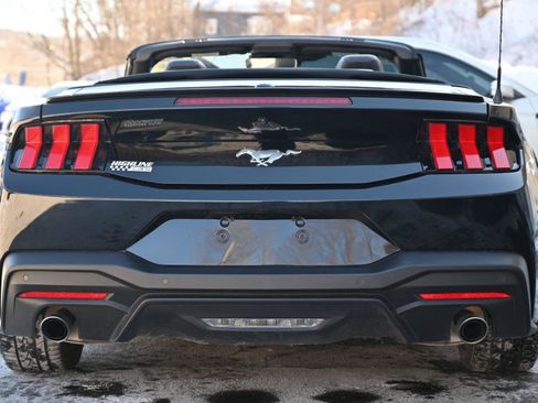 Used 2024 Ford Mustang Premium image 5