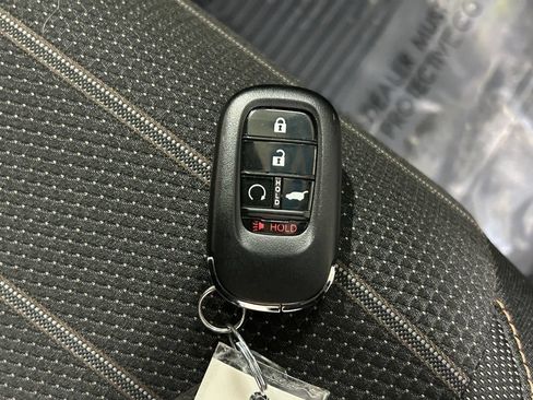 Used 2026 Honda CR-V TrailSport image 28