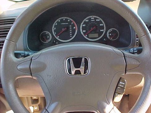 Used 2004 Honda CR-V LX image 21