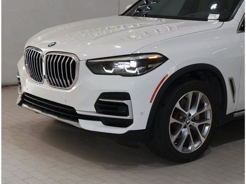 Used 2023 BMW X5 xDrive40i w/ Premium Package AWD/4WD image 2