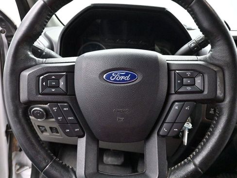Used 2019 Ford F150 XLT w/ Equipment Group 302A Luxury AWD/4WD image 16