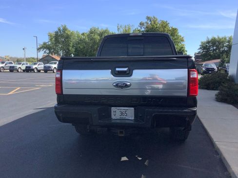 Used 2015 Ford F250 Platinum AWD/4WD image 6