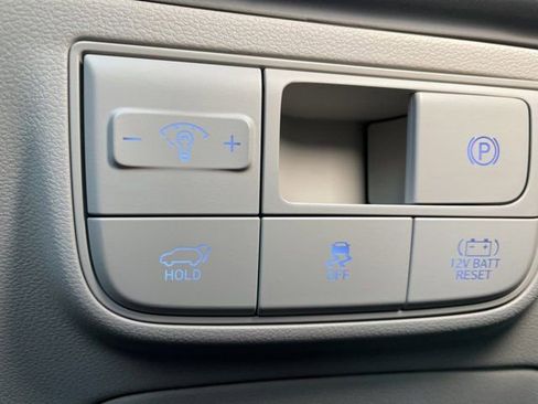 New 2026 Hyundai Tucson Limited image 21