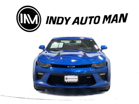 Used 2018 Chevrolet Camaro SS RWD image 9
