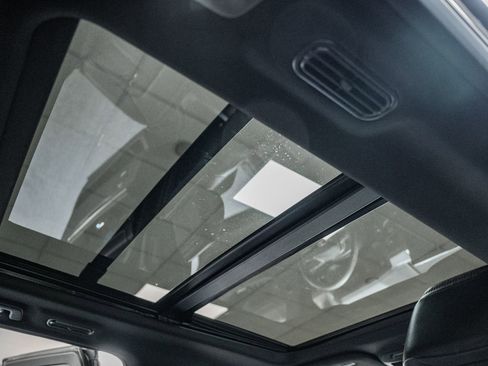 Used 2024 Ford Expedition Max Limited image 48