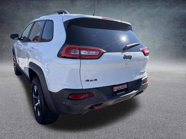 Used 2016 Jeep Cherokee Trailhawk AWD/4WD image 9