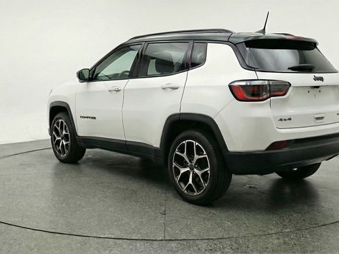 Used 2025 Jeep Compass Limited AWD/4WD image 6